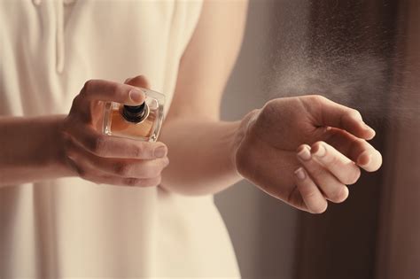 differenza tra j'adore dior eau de toilette e parfum|differenza fra eau de toilette.